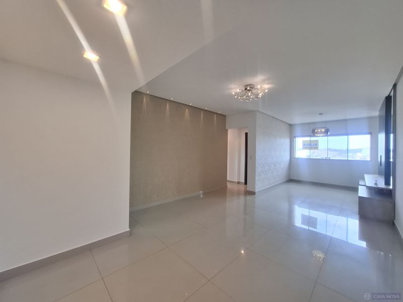 Apartamento no Manoel Valinhas, Divinópolis