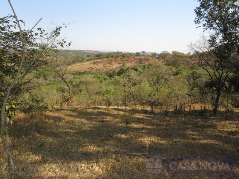 Area no Jardim das Acácias, Divinópolis