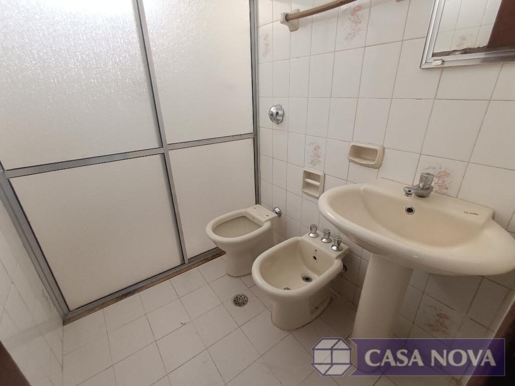 Apartamento para alugar no Centro com 120 m², 4 quartos e 1 vaga — foto 2