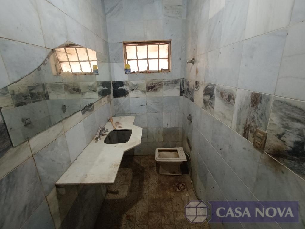 Casa para alugar na Morada Nova com 255 m², 4 quartos e 4 vagas — foto 3