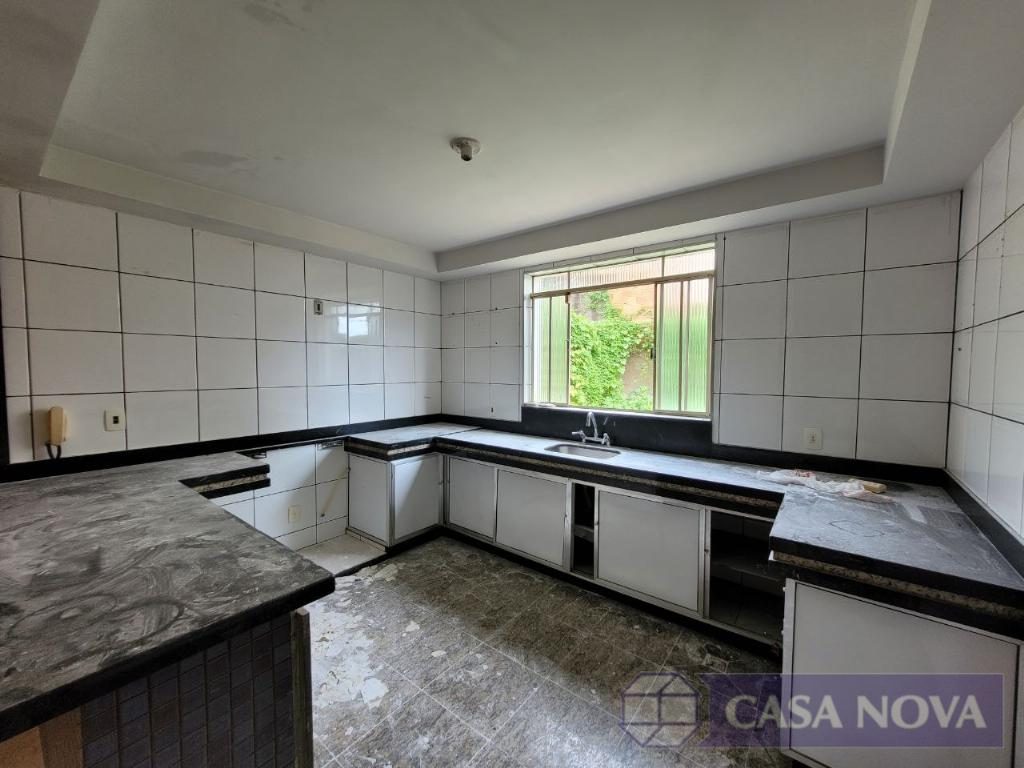 Casa à venda no Belvedere com 220 m², 4 quartos e 2 vagas — foto 5