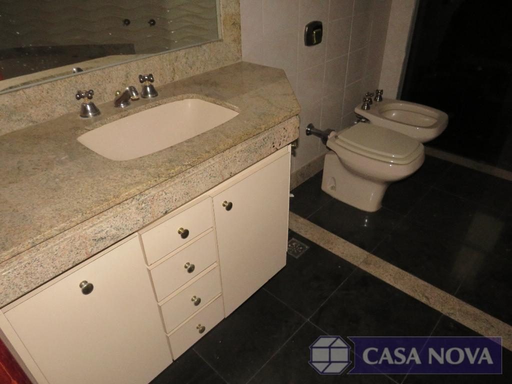 Apartamento à venda no Centro com 219 m², 4 quartos e 2 vagas — foto 2