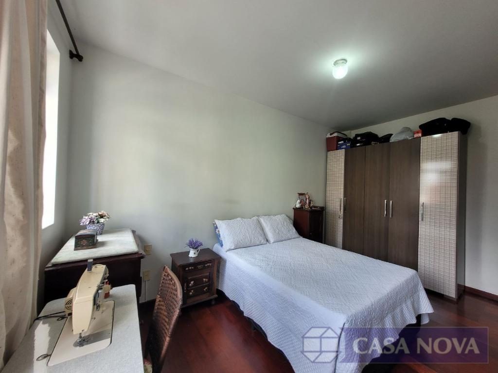 Apartamento à venda no Centro com 80 m², 3 quartos e 1 vaga — foto 2