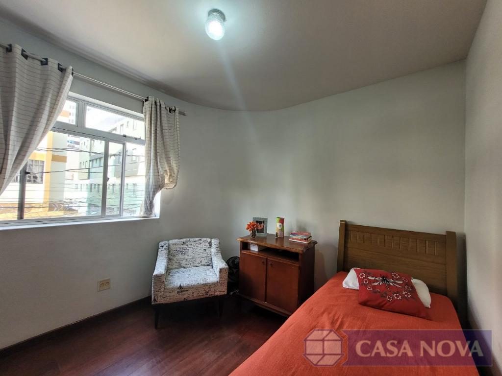 Apartamento à venda no Centro com 80 m², 3 quartos e 1 vaga — foto 4