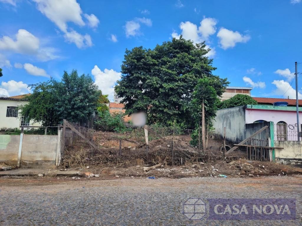 Lote à venda na Sagrada Família com 300 m² — foto 2