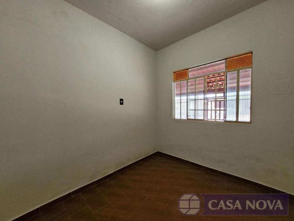 Casa à venda no Belvedere com 60 m², 4 quartos e 1 vaga — foto 4