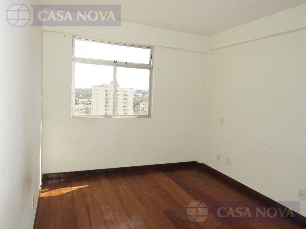 Cobertura à venda no Centro com 216 m², 4 quartos e 2 vagas — foto 3