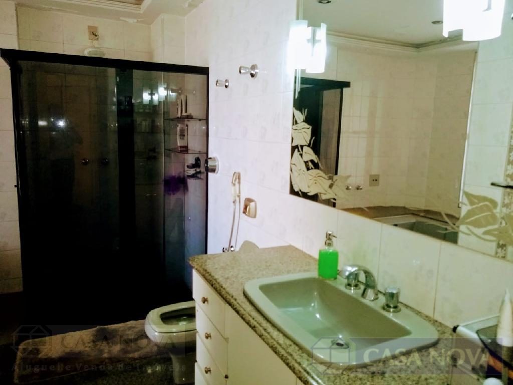 Apartamento à venda no Centro com 196 m², 4 quartos e 3 vagas — foto 2