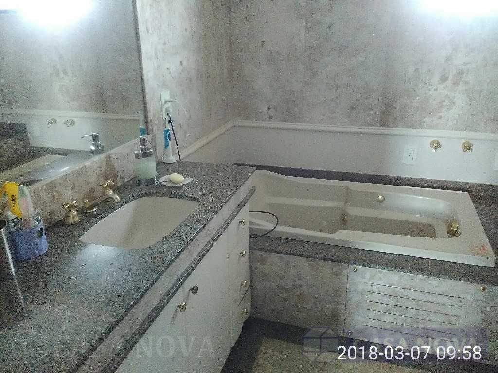 Apartamento à venda no Centro com 225 m², 4 quartos e 3 vagas — foto 2
