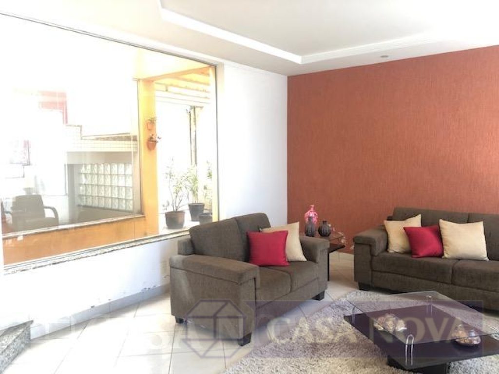 Casa à venda no Liberdade com 360 m², 4 quartos e 2 vagas — foto 2