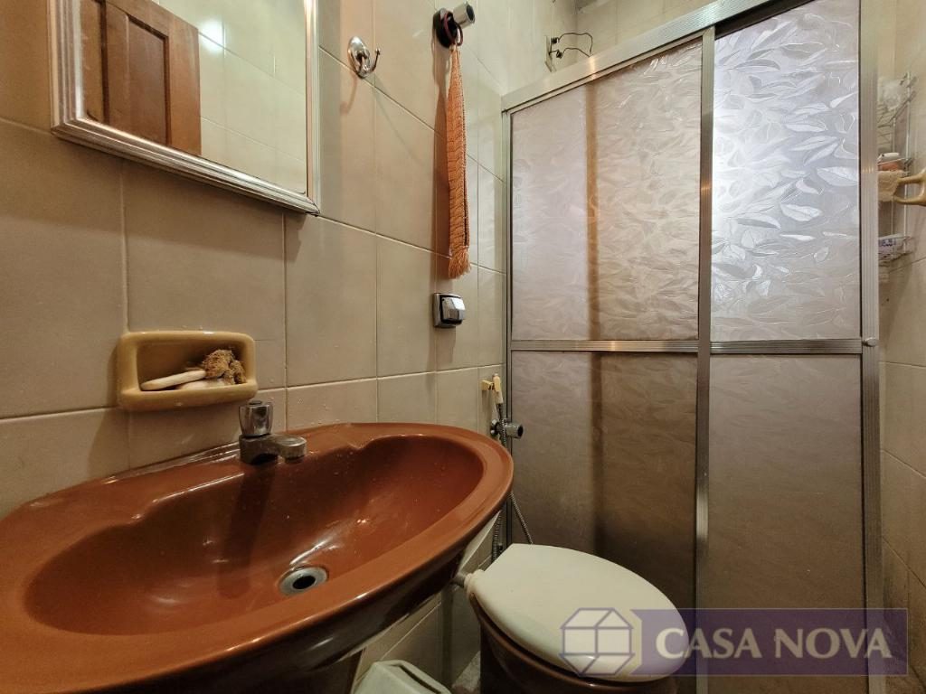 Casa à venda na Sagrada Família com 42 m², 2 quartos e 1 vaga — foto 2