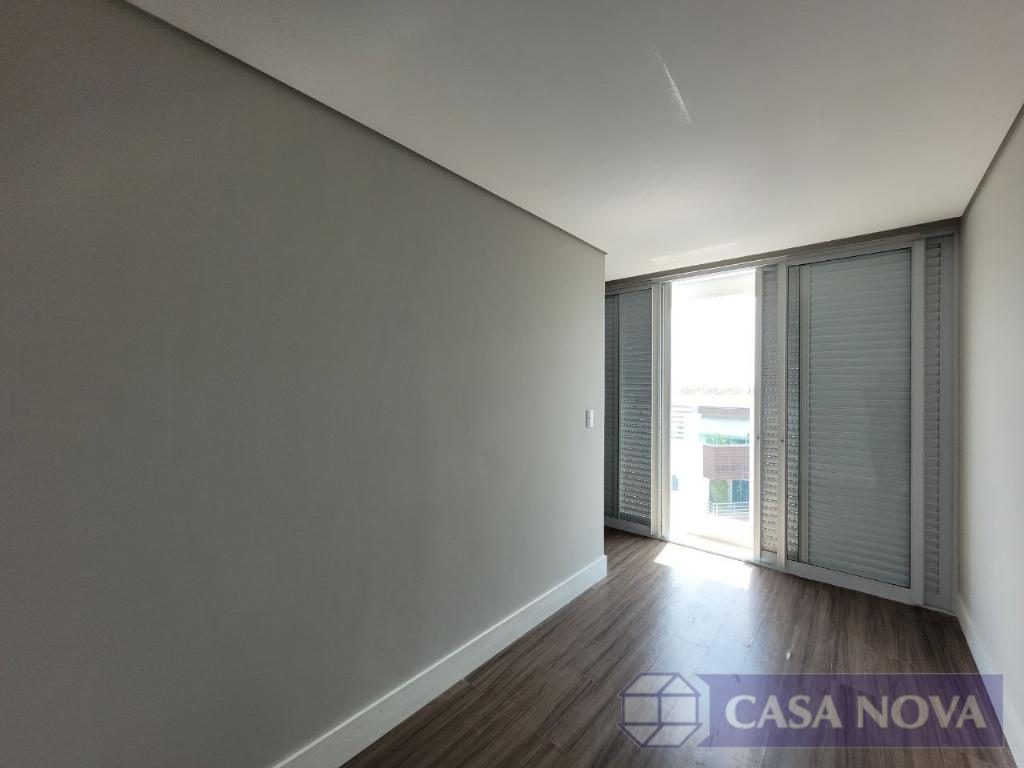 Cobertura à venda no Centro com 210 m², 3 quartos e 3 vagas — foto 4