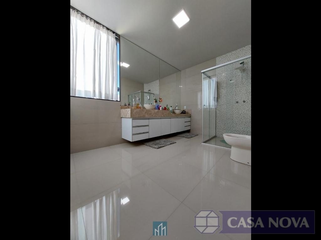Casa à venda na Santa Tereza com 267 m², 5 quartos e 2 vagas — foto 3