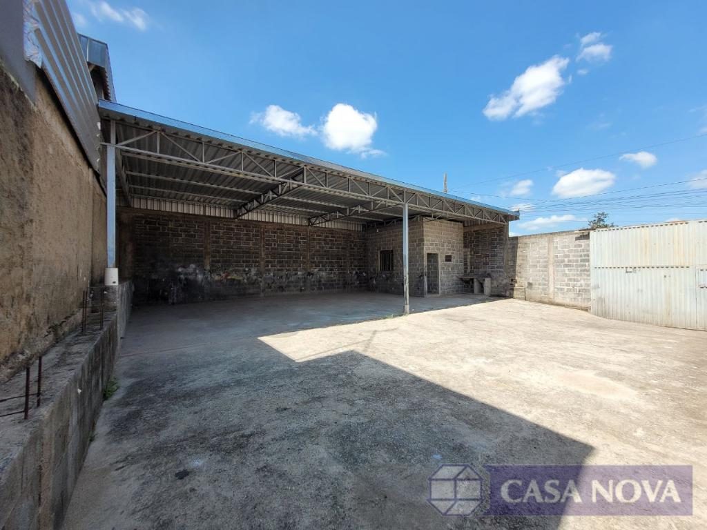 Galpão à venda no São José com 225 m² e 6 vagas — foto 2