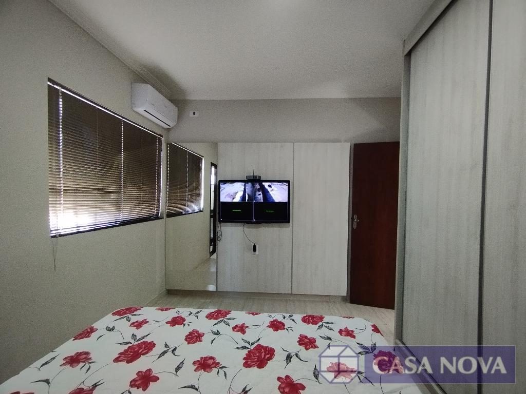 Sobrado à venda nos Das Oliveiras com 160 m², 3 quartos e 1 vaga — foto 2