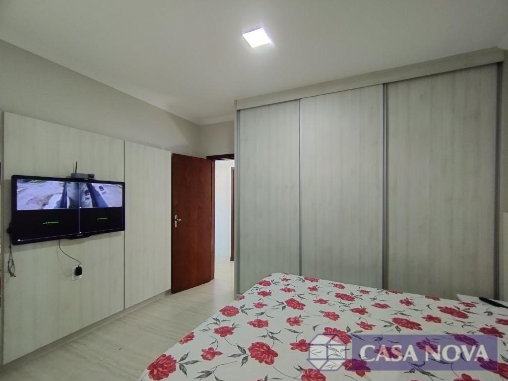Sobrado à venda nos Das Oliveiras com 160 m², 3 quartos e 1 vaga — foto 3
