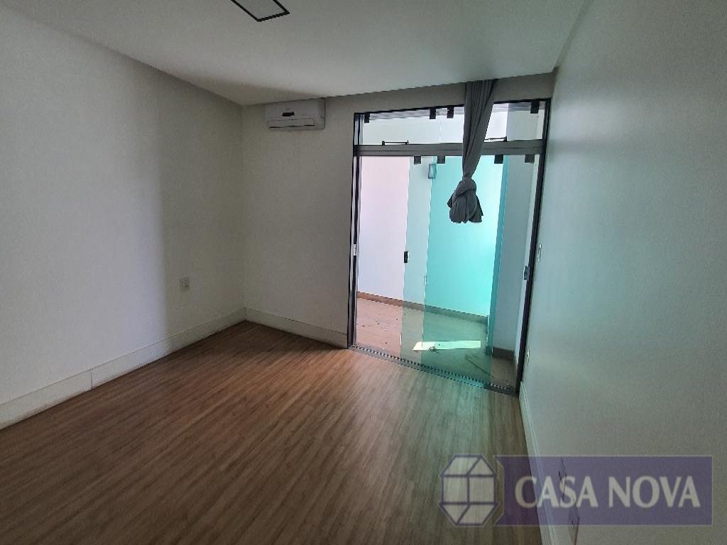 Casa à venda no Liberdade com 376 m², 4 quartos e 3 vagas — foto 2