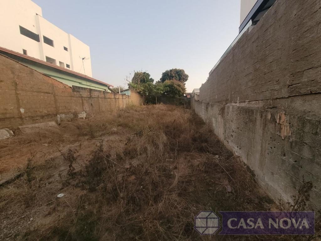 Lote para alugar nas Nações com 300 m² — foto 2