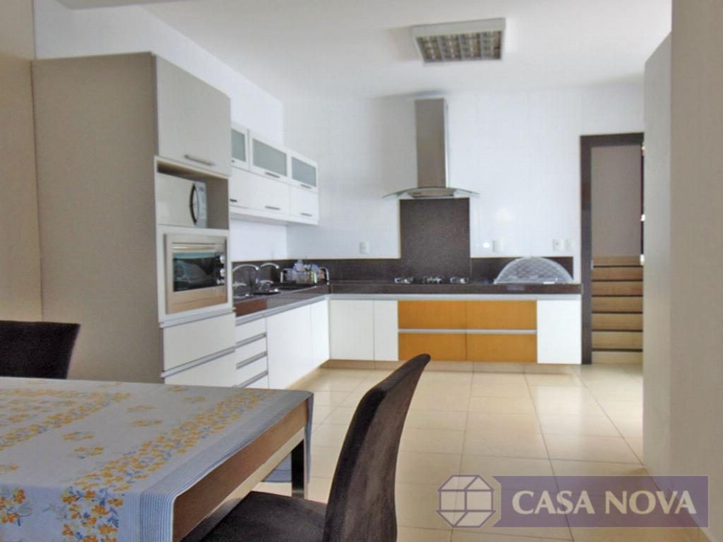 Casa à venda no Bom Pastor com 307 m², 3 quartos e 6 vagas — foto 5