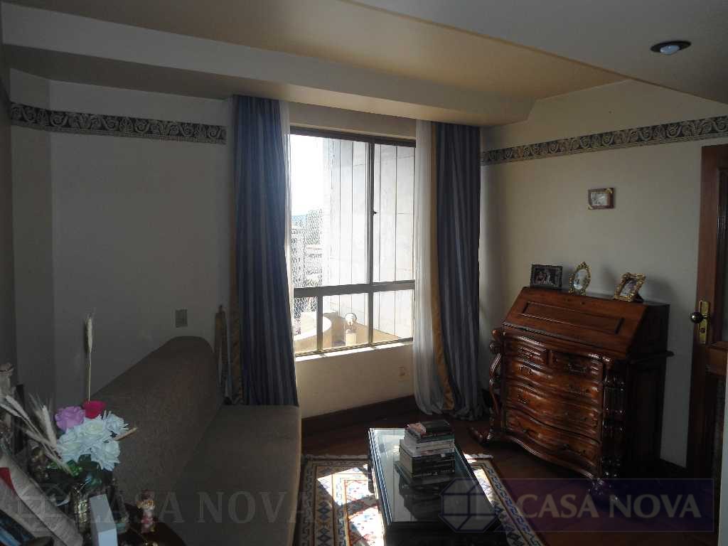 Apartamento à venda no Centro com 227 m², 3 quartos e 2 vagas — foto 2