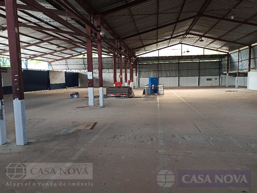Galpão à venda na Cachoeirinha com 943 m² — foto 2
