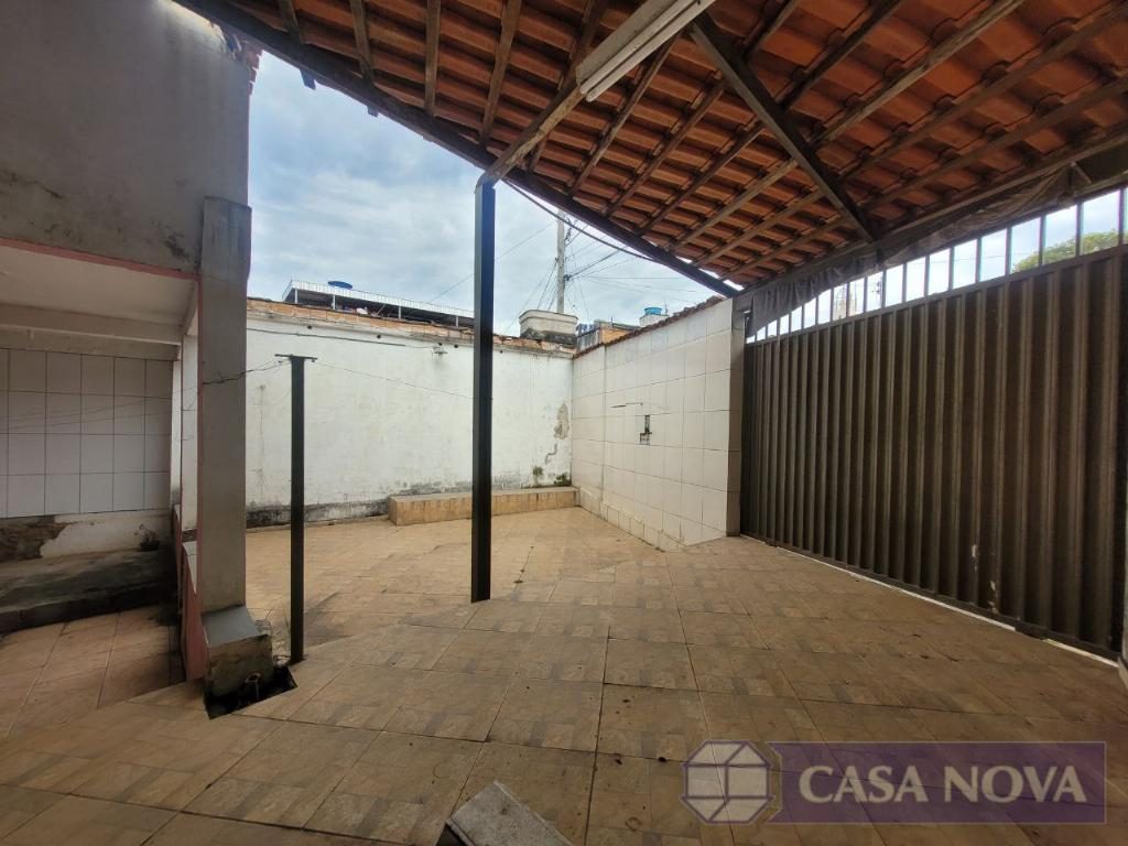 Casa à venda no Catalão com 150 m², 3 quartos e 2 vagas — foto 4