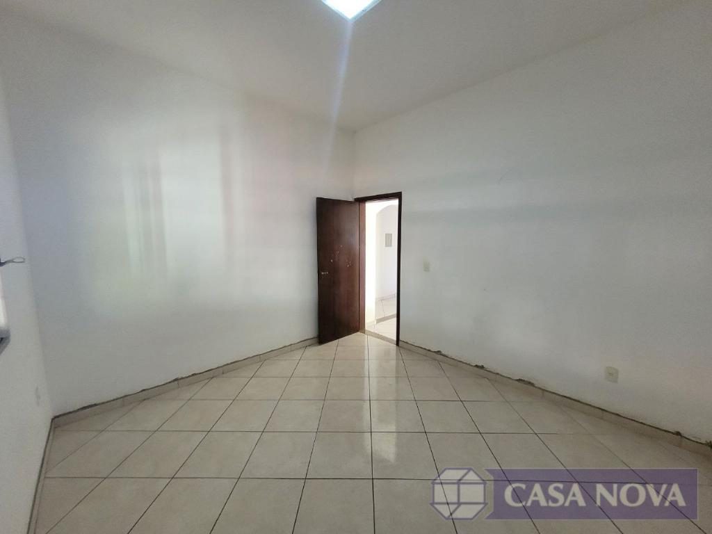 Casa à venda no Manoel Valinhas com 250 m², 4 quartos e 4 vagas — foto 3
