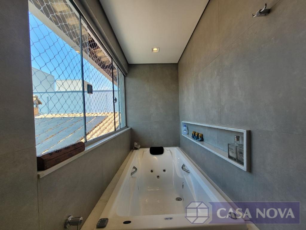 Casa à venda no Bom Pastor com 221 m², 3 quartos e 2 vagas — foto 3