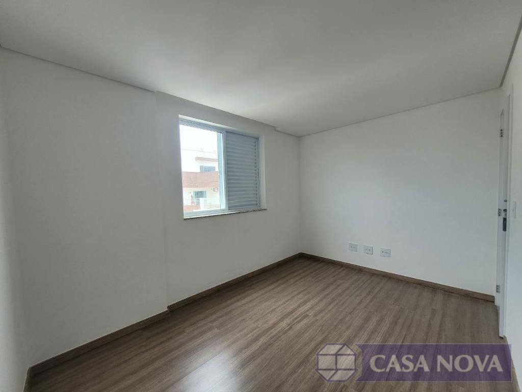 Apartamento à venda no Centro com 124 m², 4 quartos e 2 vagas — foto 3