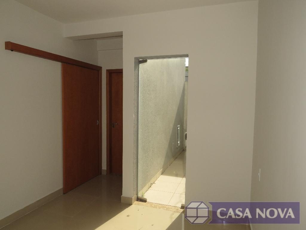 Apartamento à venda no Rancho Alegre com 80 m², 3 quartos e 1 vaga — foto 2