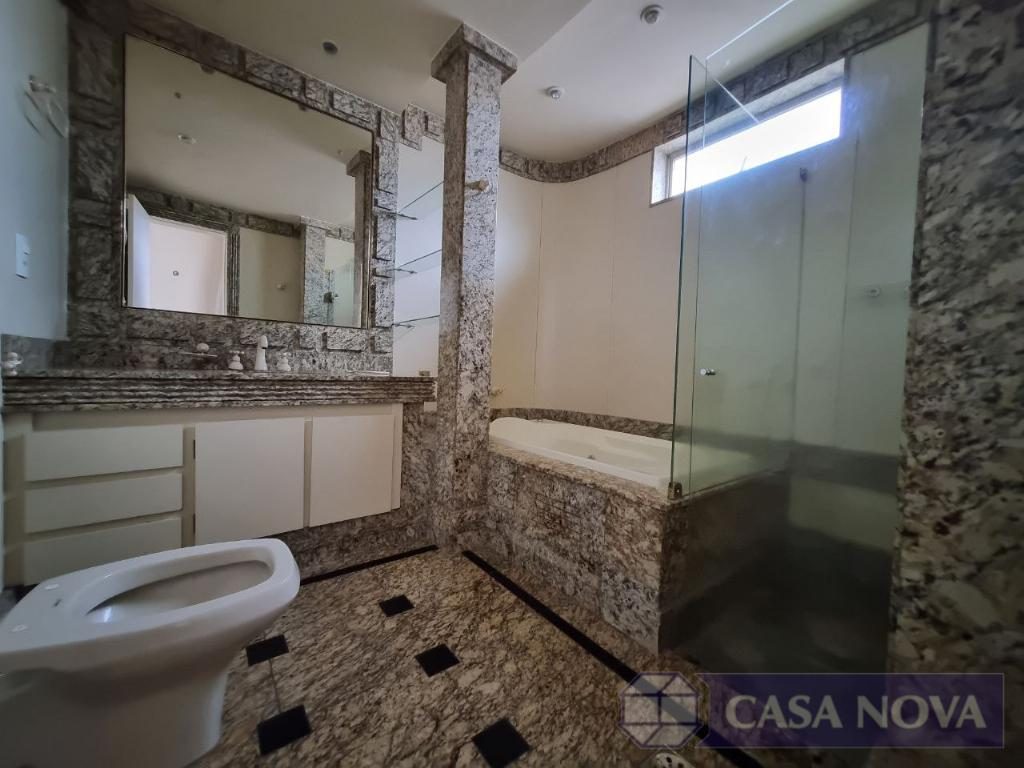Apartamento à venda no Centro com 163 m², 4 quartos e 2 vagas — foto 3