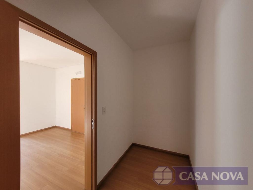 Apartamento à venda no Centro com 136 m², 3 quartos e 2 vagas — foto 2
