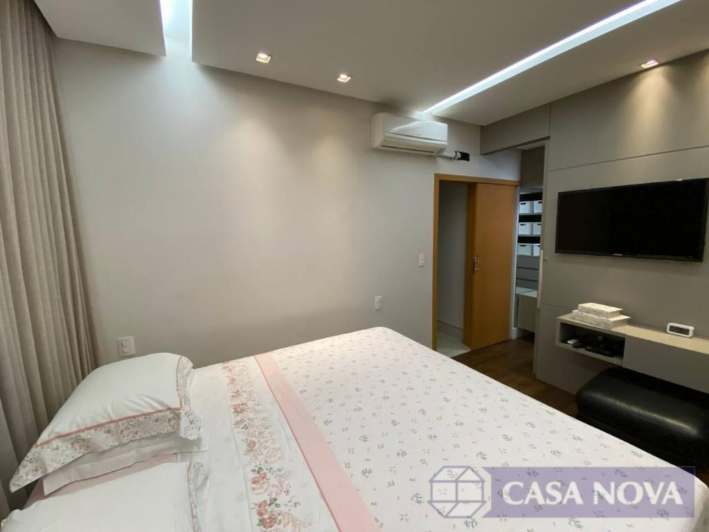 Cobertura à venda no Centro com 215 m², 3 quartos e 2 vagas — foto 2