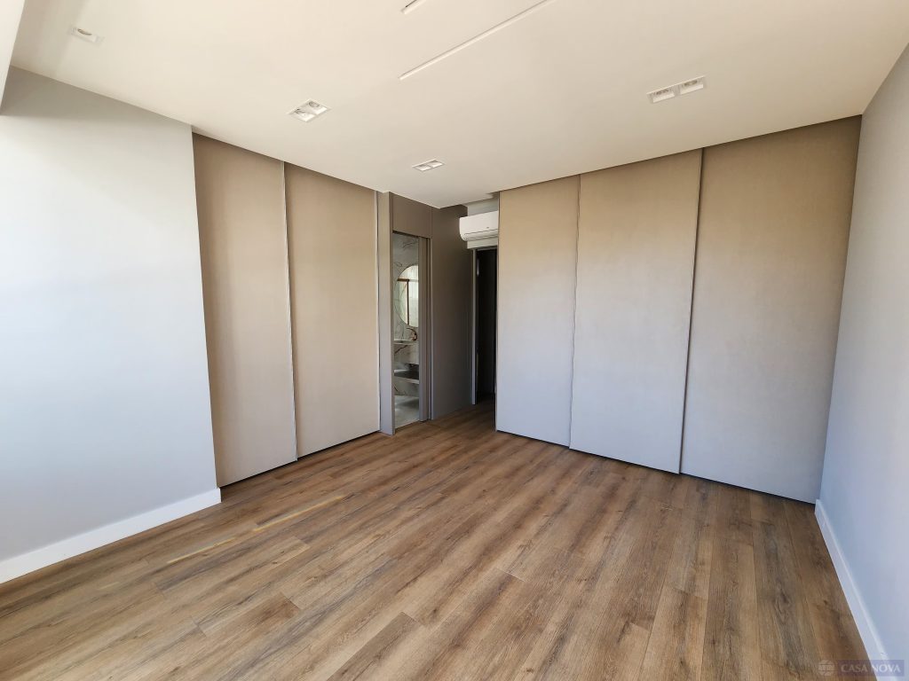 Cobertura à venda no Centro com 196 m², 3 quartos e 2 vagas — foto 2