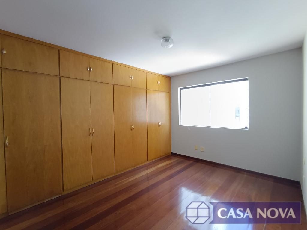 Apartamento para alugar no Centro com 150 m², 4 quartos e 2 vagas — foto 2
