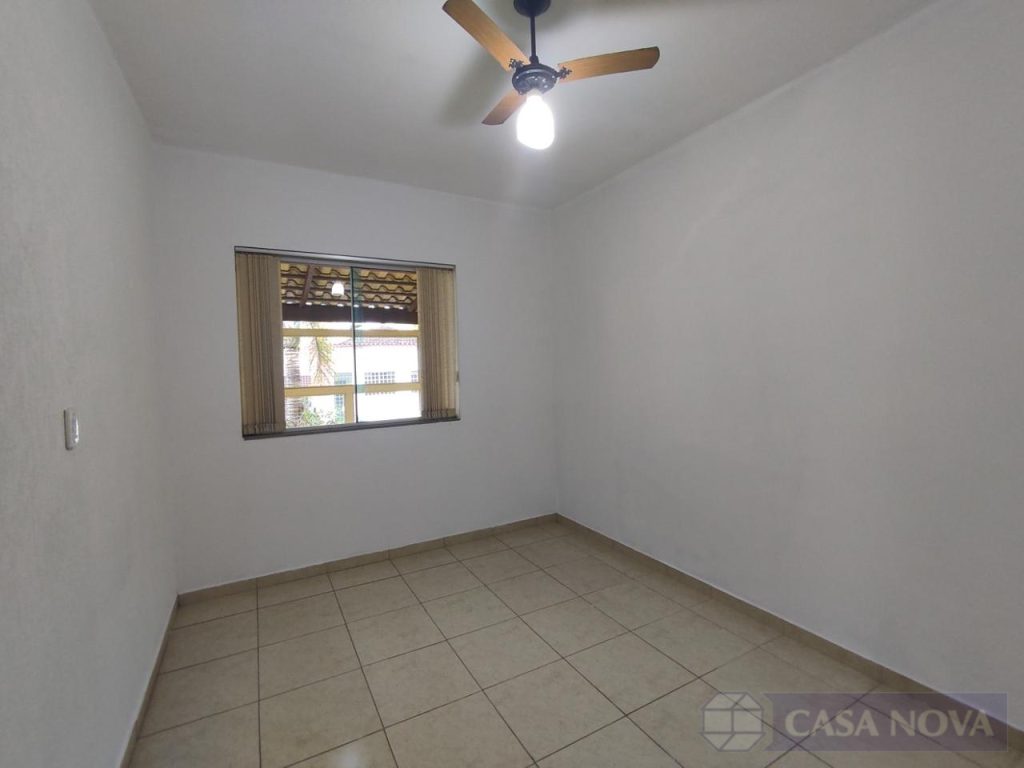 Casa à venda no Centro com 150 m², 3 quartos e 1 vaga — foto 4