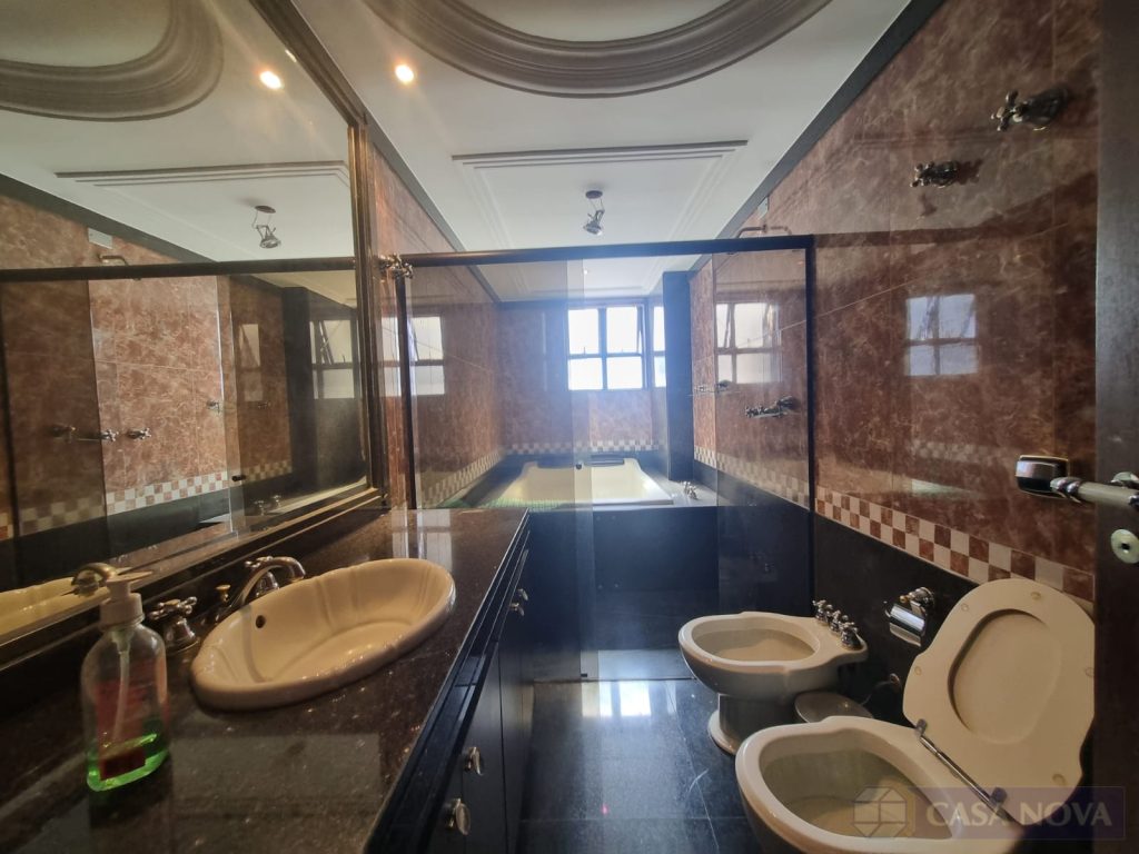 Cobertura à venda no Centro com 6 quartos e 5 vagas — foto 2