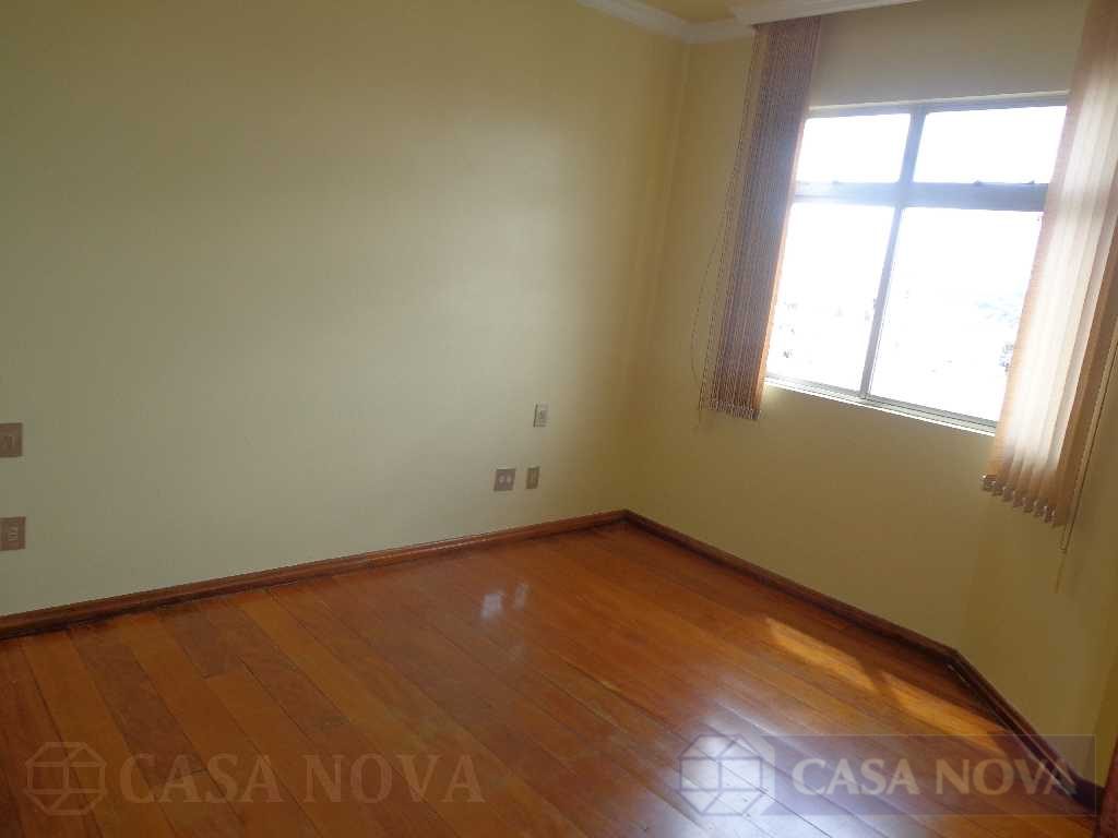 Apartamento à venda no Centro com 3 quartos e 1 vaga — foto 2