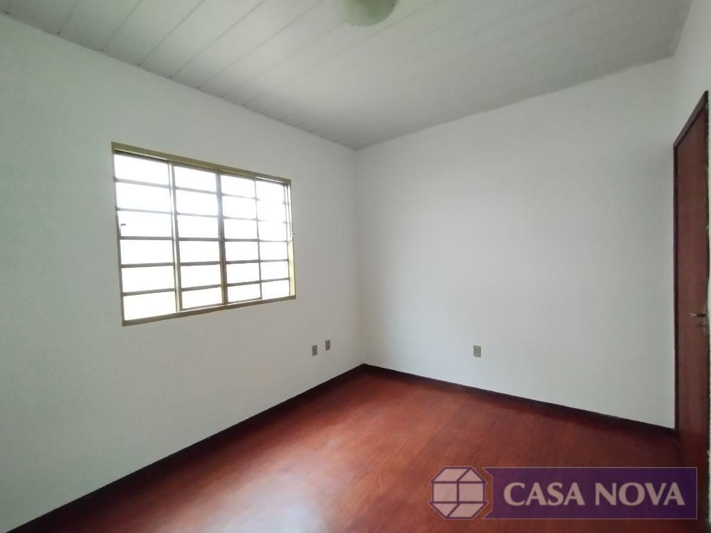 Casa para alugar no Centro com 140 m², 3 quartos e 2 vagas — foto 2