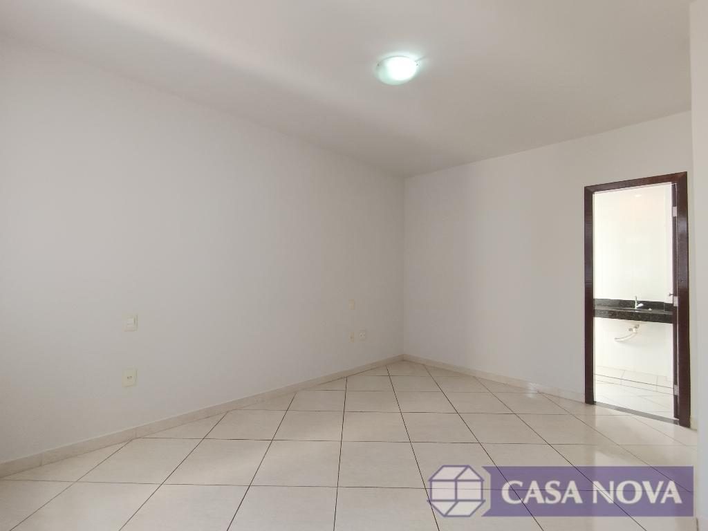 Apartamento à venda no Centro com 80 m², 2 quartos e 1 vaga — foto 2