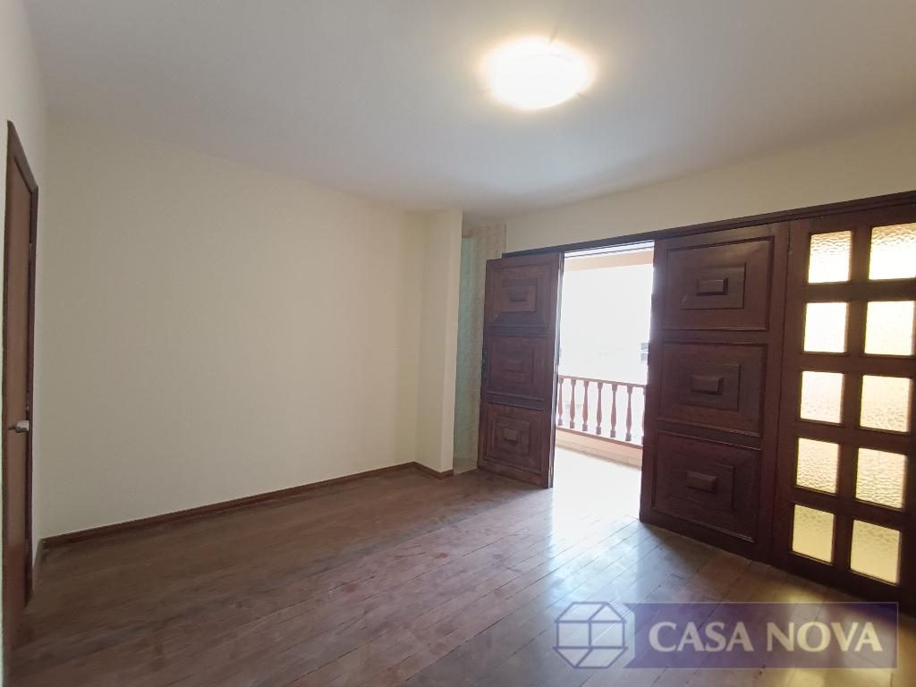 Casa para alugar no Centro com 330 m², 4 quartos e 2 vagas — foto 2