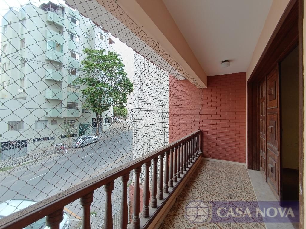 Casa para alugar no Centro com 330 m², 4 quartos e 2 vagas — foto 4