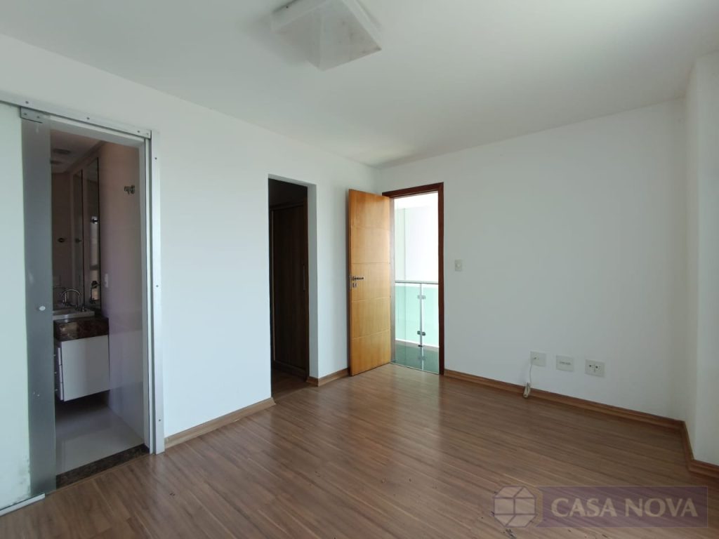Apartamento à venda no Jardim Belvedere com 255.201 m², 3 quartos e 2 vagas — foto 2