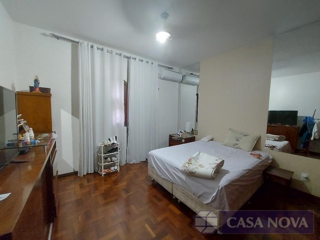 Casa para alugar no Centro com 300 m², 4 quartos e 3 vagas — foto 4
