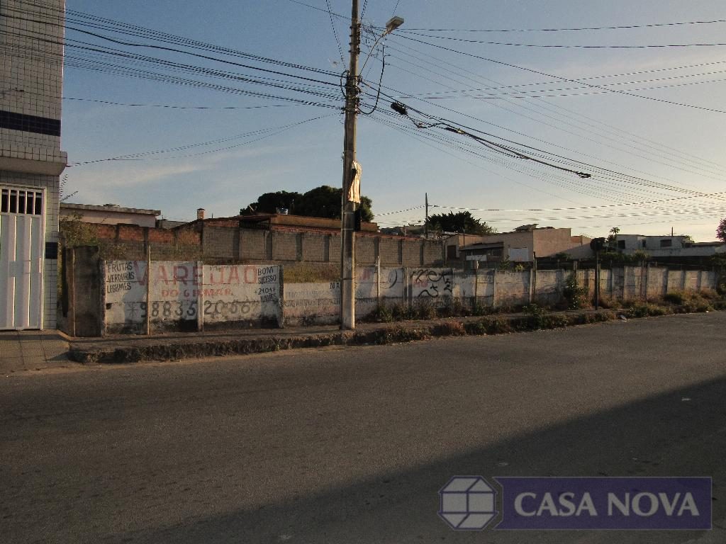Lote para alugar nas Nações com 300 m² — foto 3