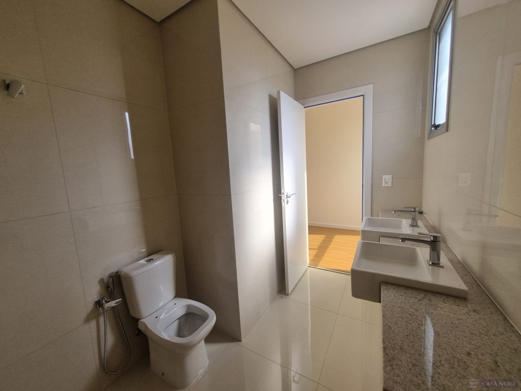 Cobertura à venda no Centro com 210 m², 4 quartos e 6 vagas — foto 3