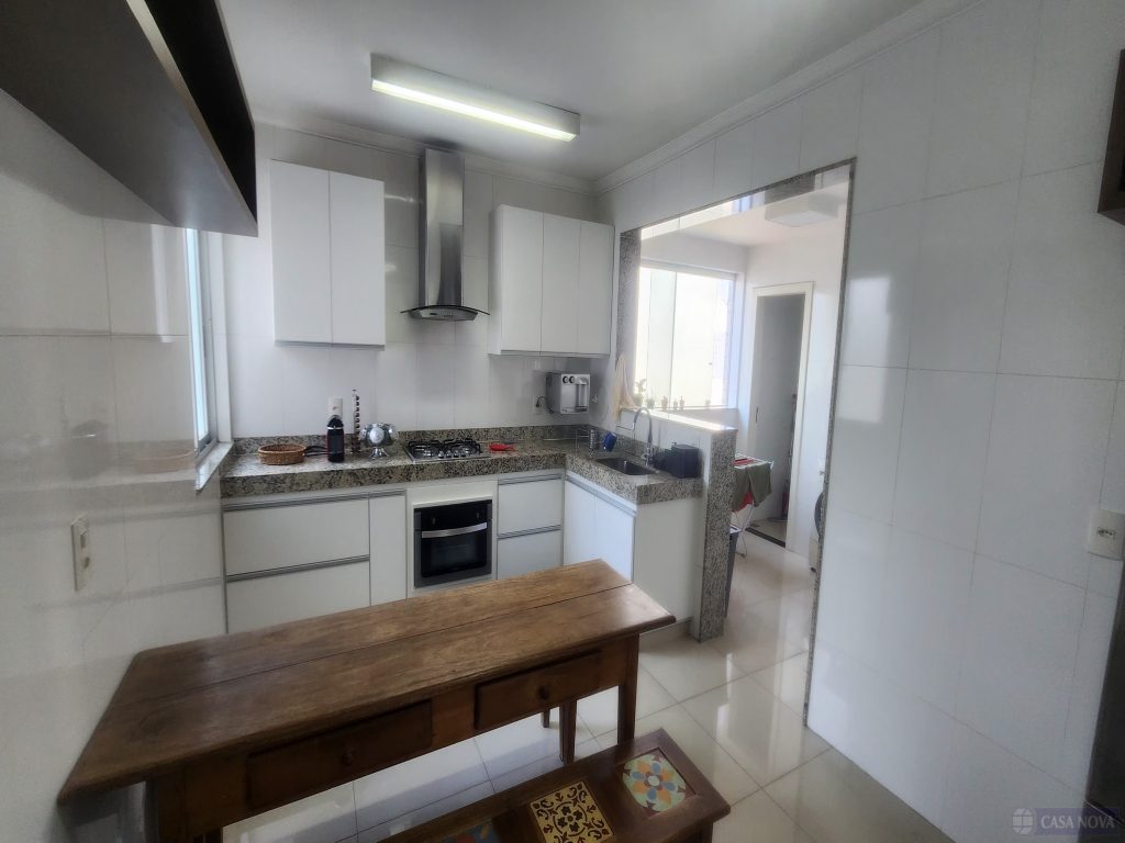 Apartamento à venda no Centro com 125 m², 3 quartos e 3 vagas — foto 2