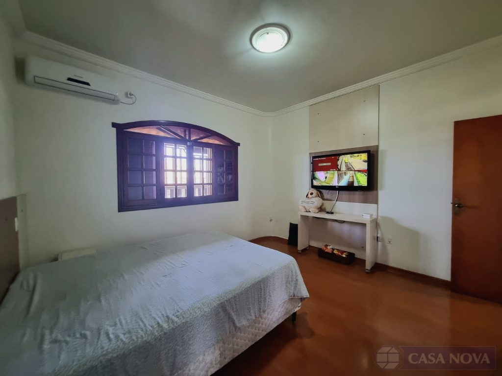 Casa à venda no Antônio Fonseca com 282 m², 4 quartos e 3 vagas — foto 2