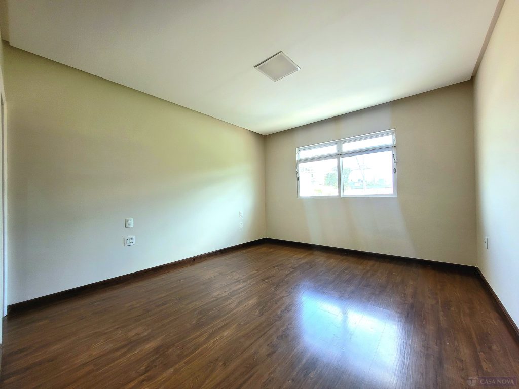 Casa à venda no Manoel Valinhas com 328 m², 4 quartos e 3 vagas — foto 2