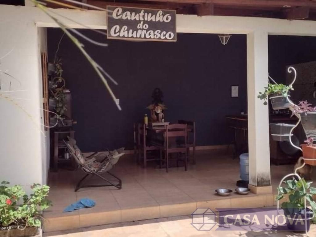 Casa para alugar no Bom Pastor com 500 m², 9 quartos e 1 vaga — foto 3